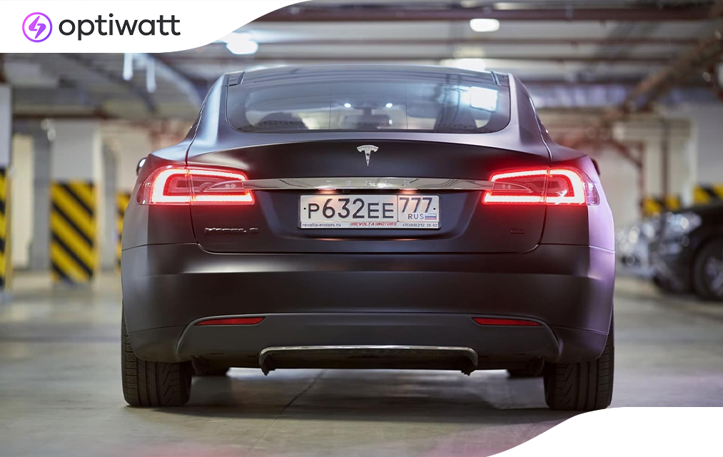 What is the Tesla Autopark Feature? | Optiwatt
